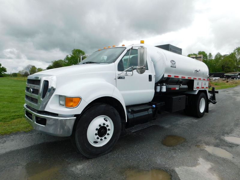 Etnyre Centennial II Asphalt Distributor
