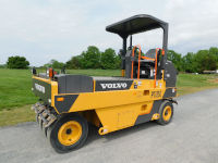 Volvo PT125C Pneumatic Roller